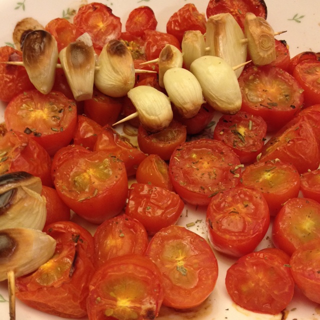 香料烤番茄