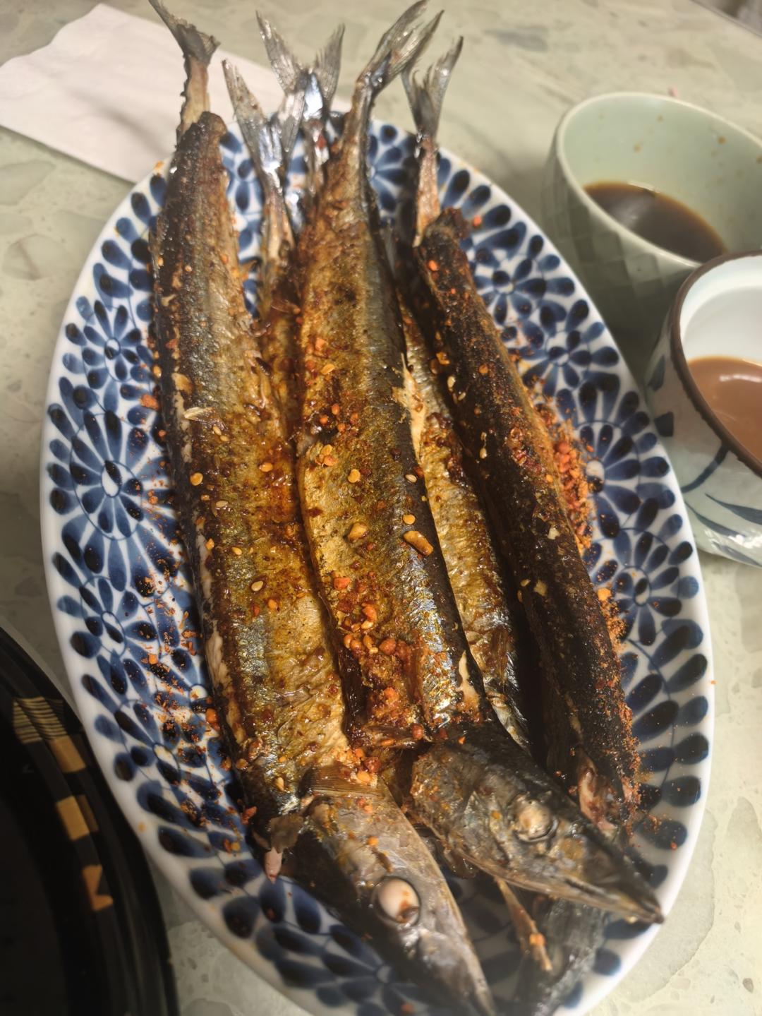 盐煎秋刀鱼