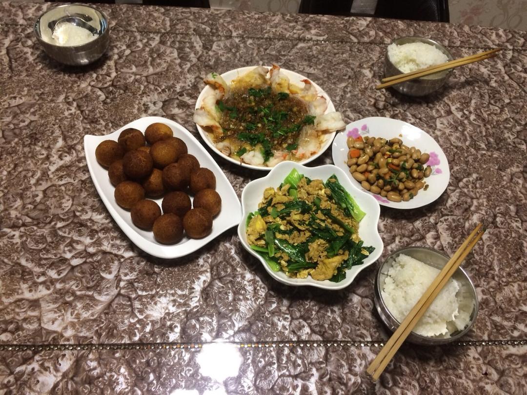 蒜蓉粉丝蒸虾