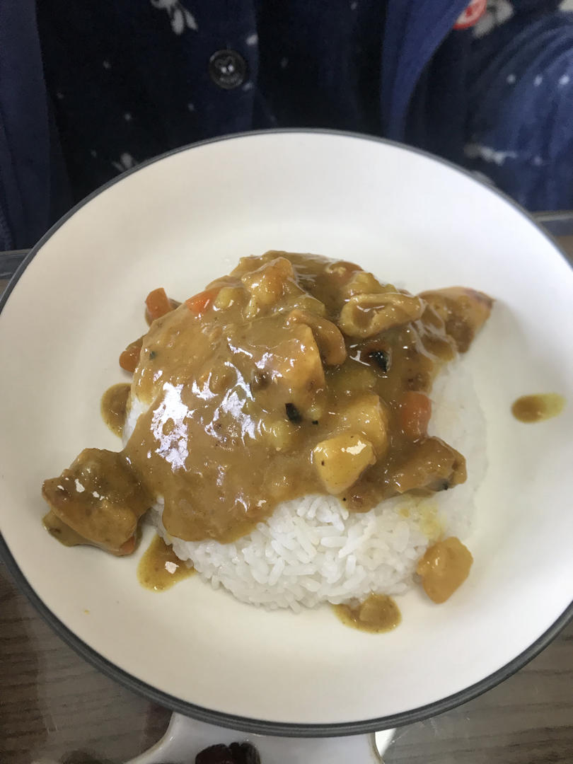 超快手的咖喱牛腩饭