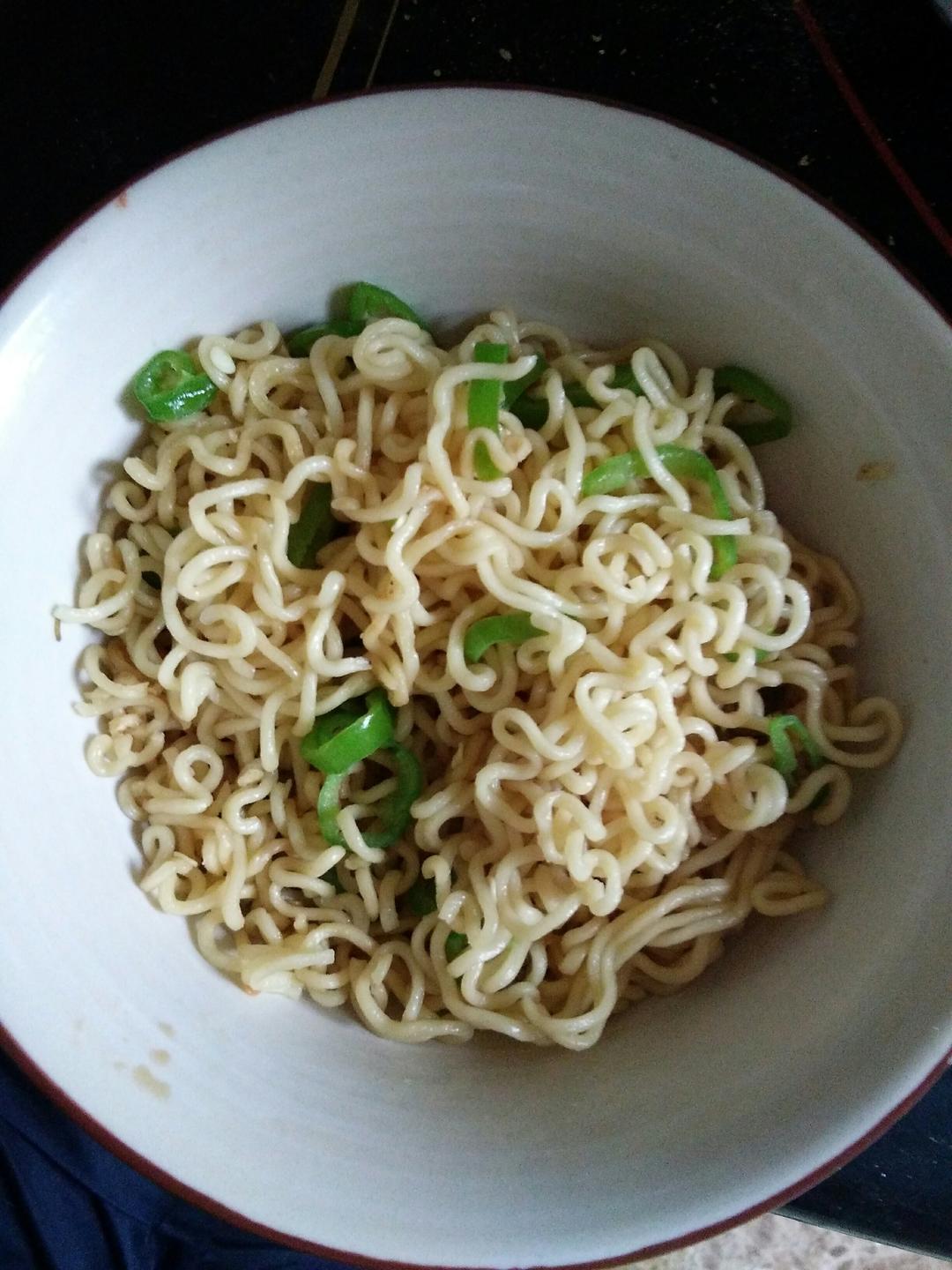 炒面（方便面）