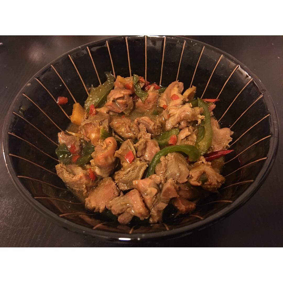 剁椒辣炒鸡胗