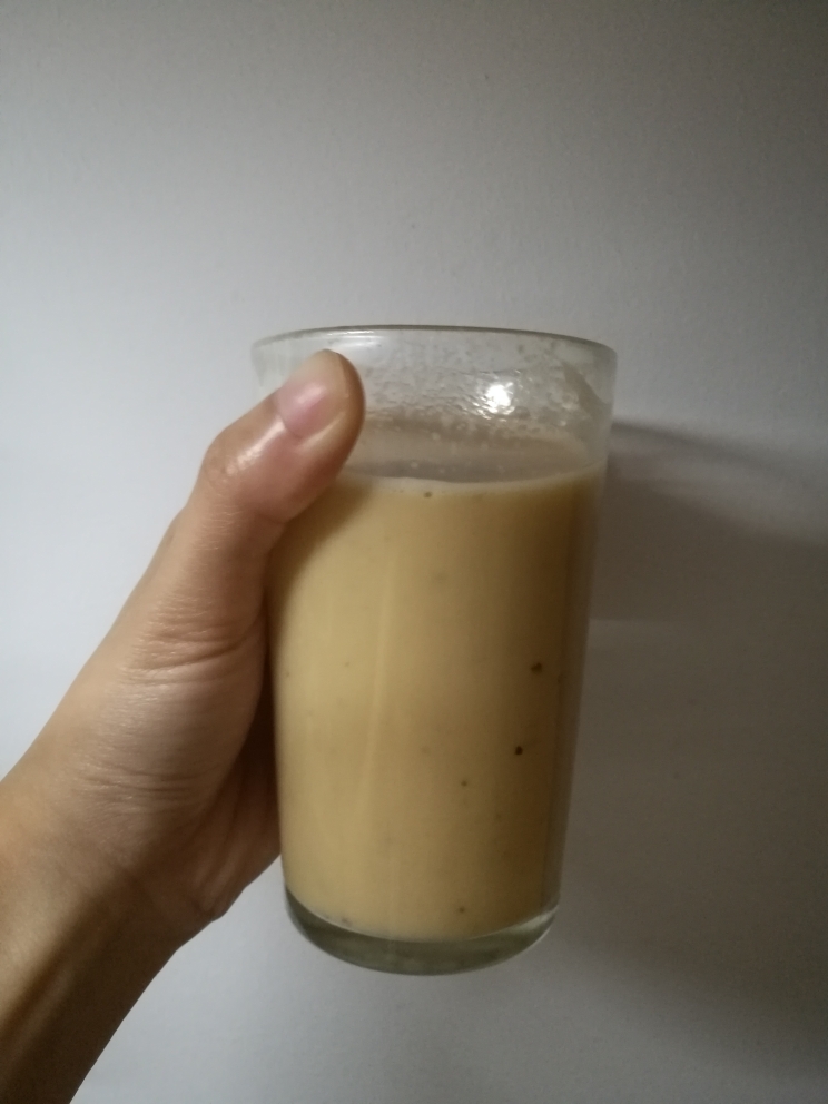 快手早餐 红枣枸杞牛奶的做法