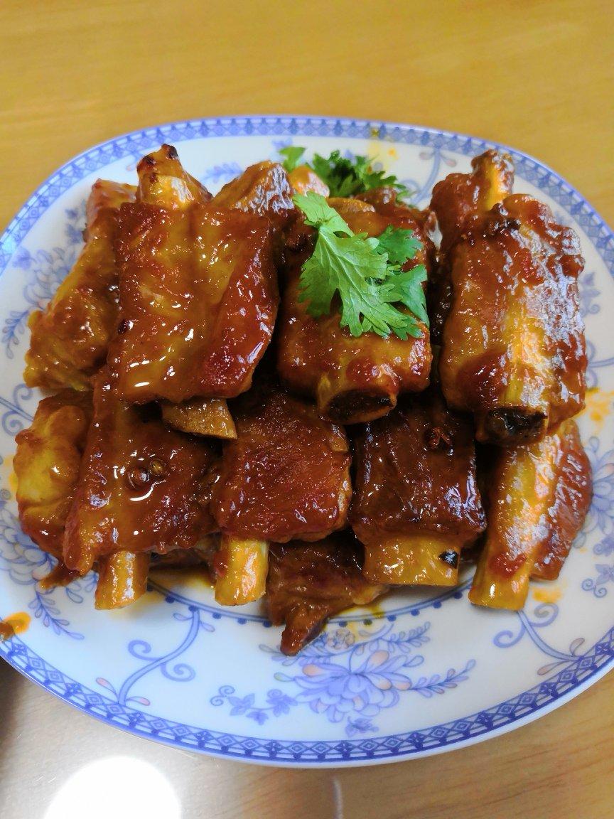 月下青桐做的红烧排骨