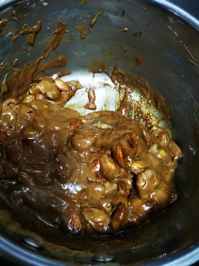 焦糖海盐杏仁太妃糖·免熬焦糖酱一次完成