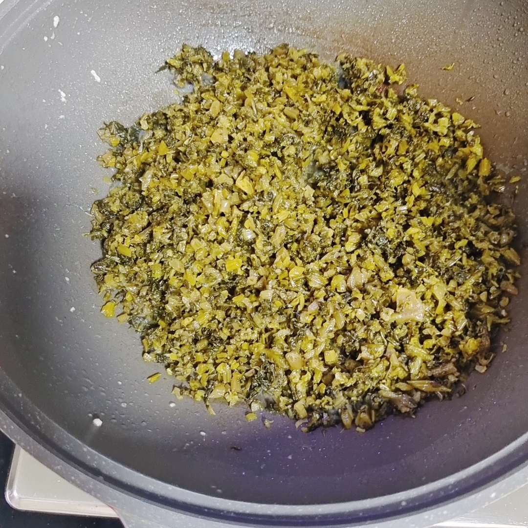 雪菜笋丝炒肉丝❗️可拌饭、搭粥、下面条的做法 步骤6