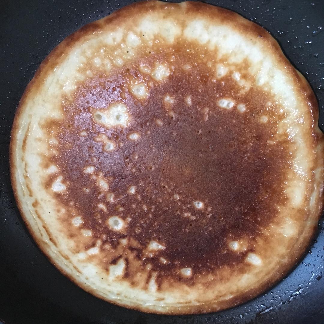 玉米面鸡蛋饼