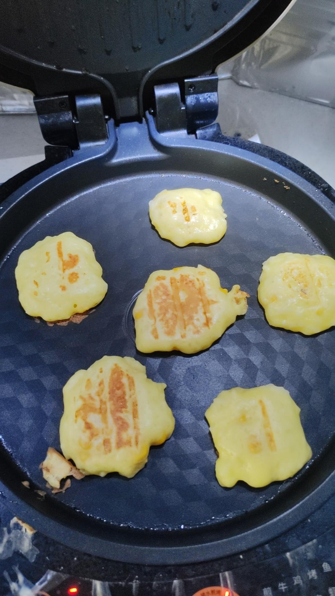 最最简单的‼️软灿灿的无油小饼【消耗剩米饭】