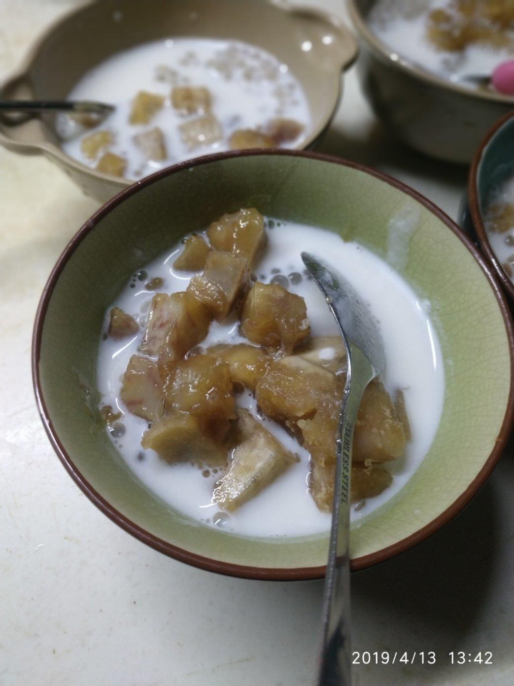 招牌芋头西米露—广东糖水