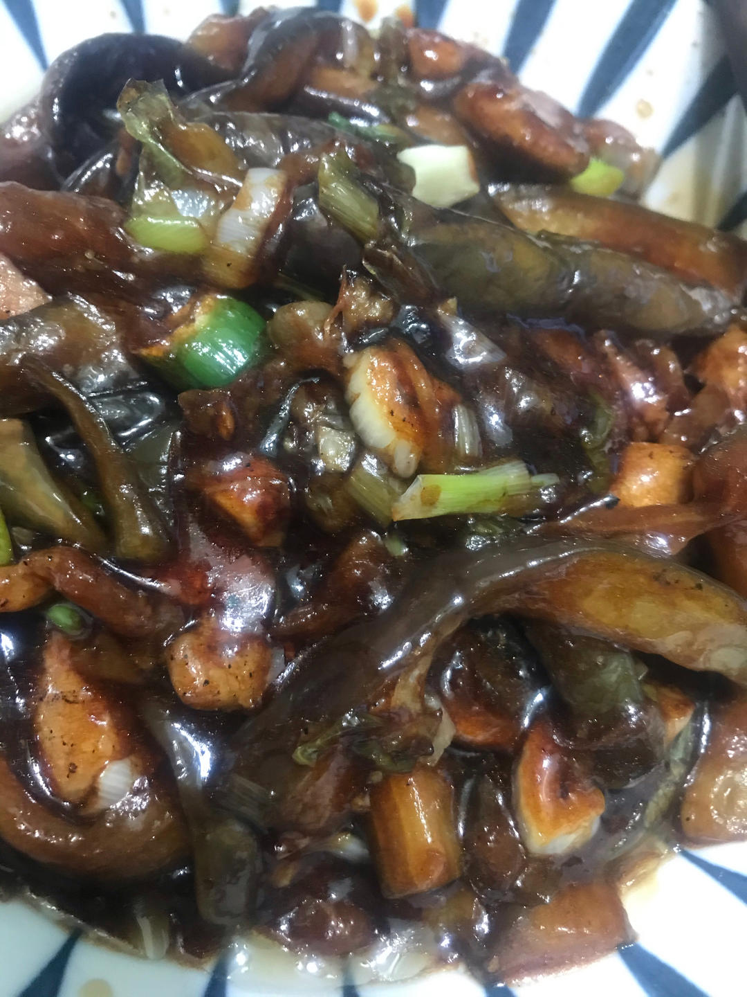 开胃下饭菜！巨简单的家常鱼香茄子煲