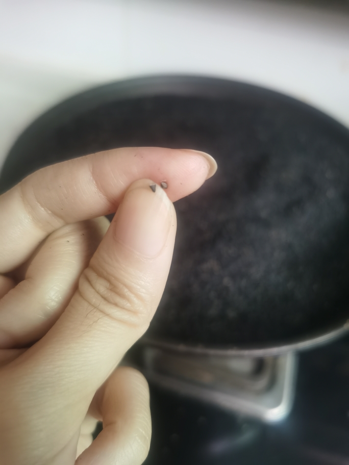 黑芝麻丸+黑豆黑米🅾的做法 步骤5