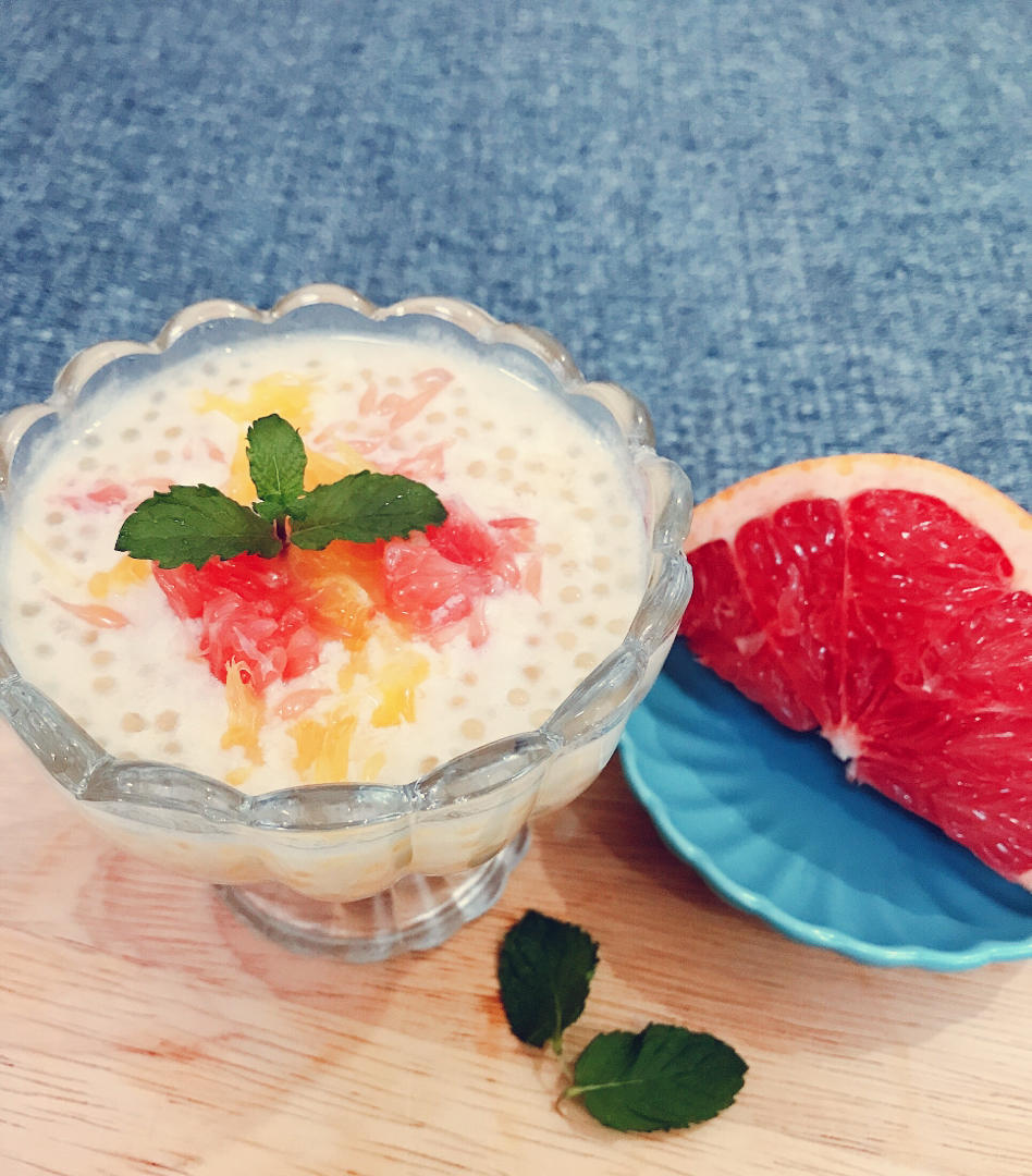 港式甜品——杨枝甘露(芒果西米露)附芒果花切法