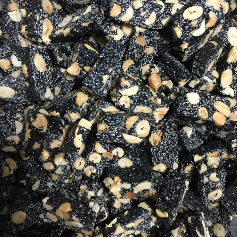永康博竣汽车服务做的黑芝麻花生糖