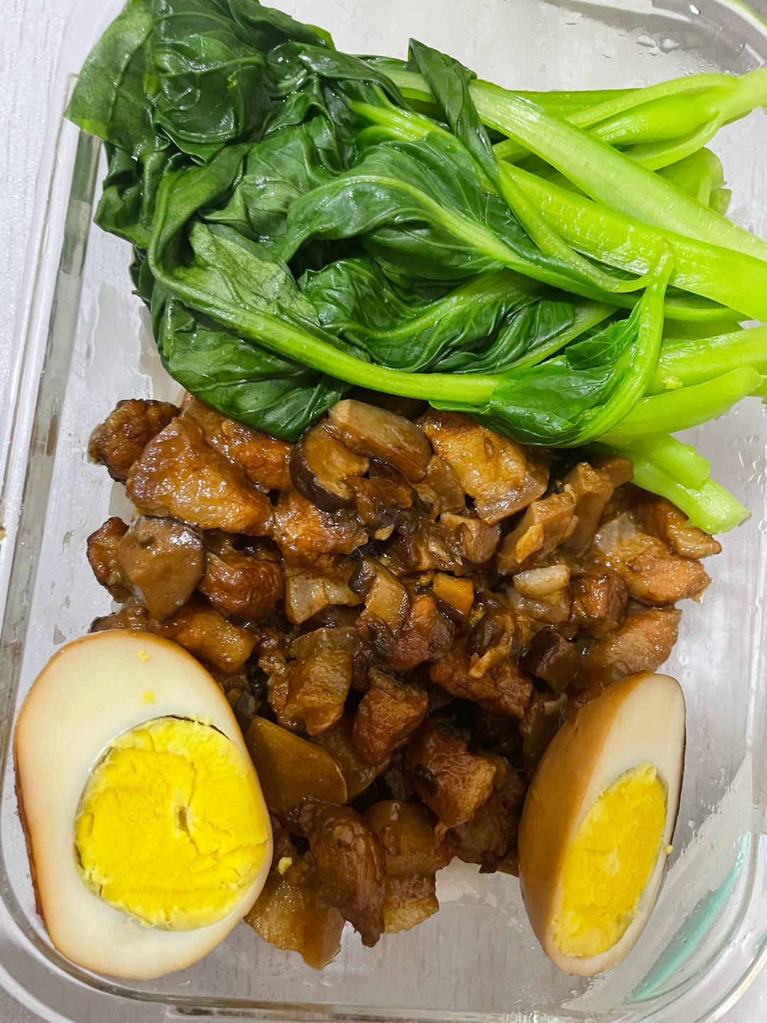 洋葱酥卤肉饭