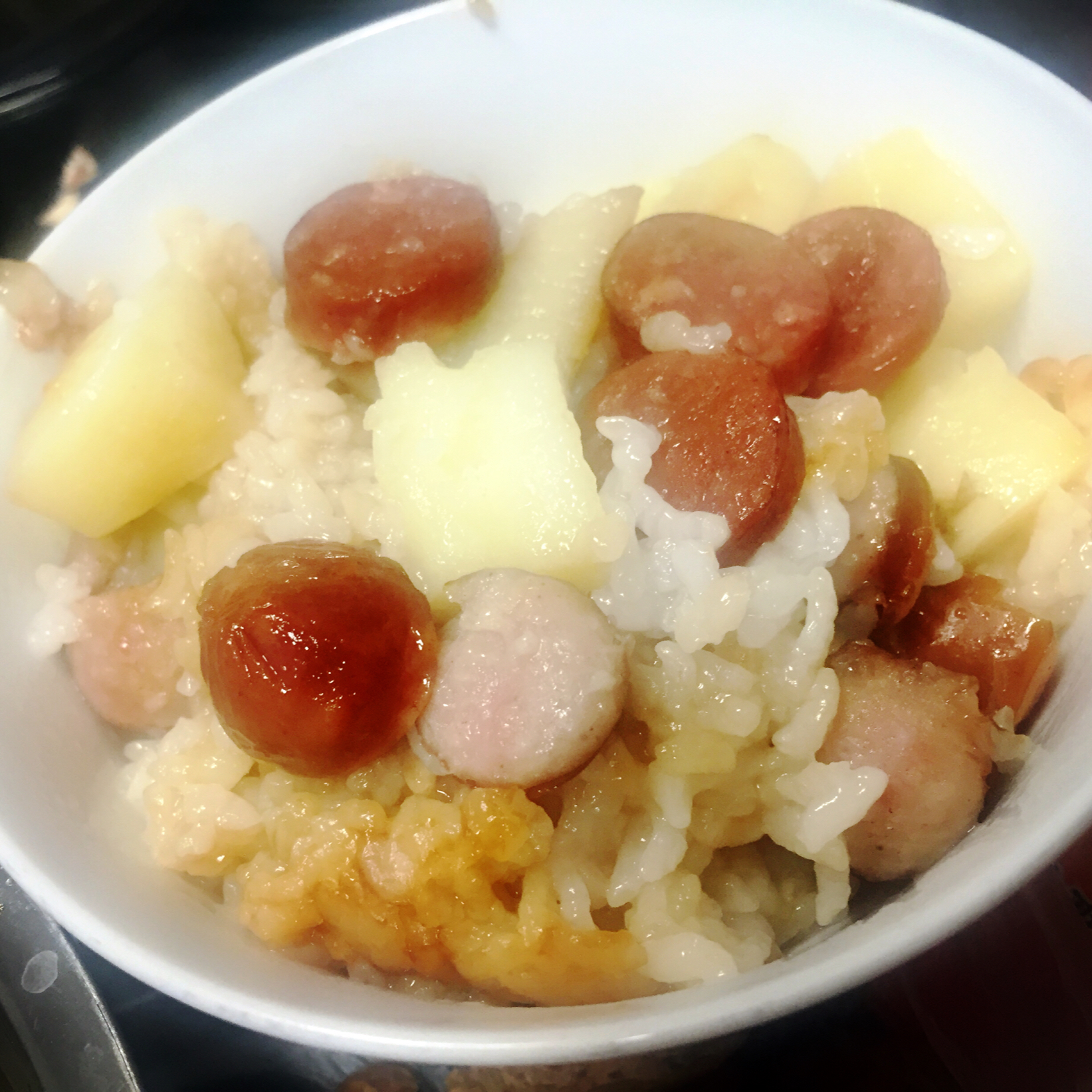 土豆香肠焖饭（电饭锅only）