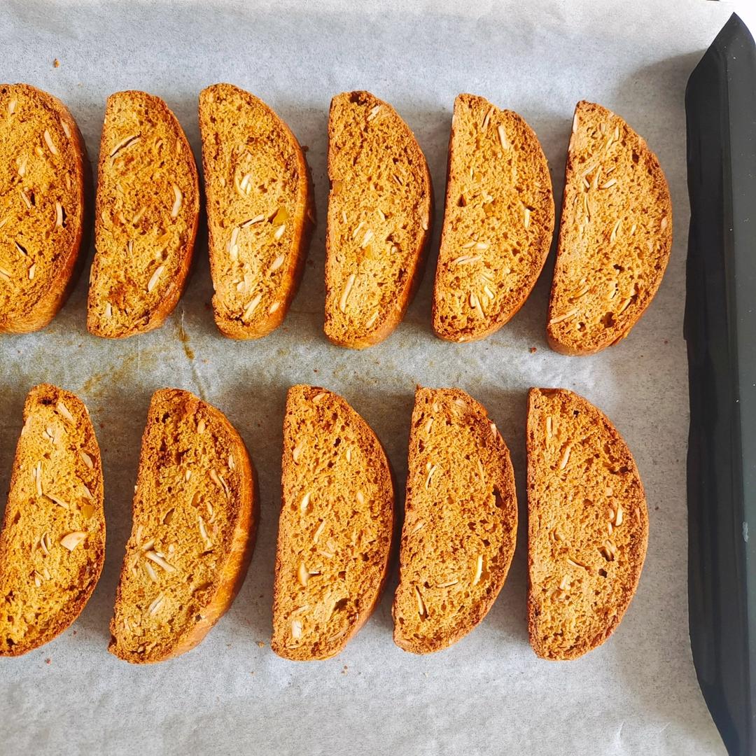 全麦咸蛋黄杏仁意式脆饼Biscotti——低卡超香吃网红【低卡小食】