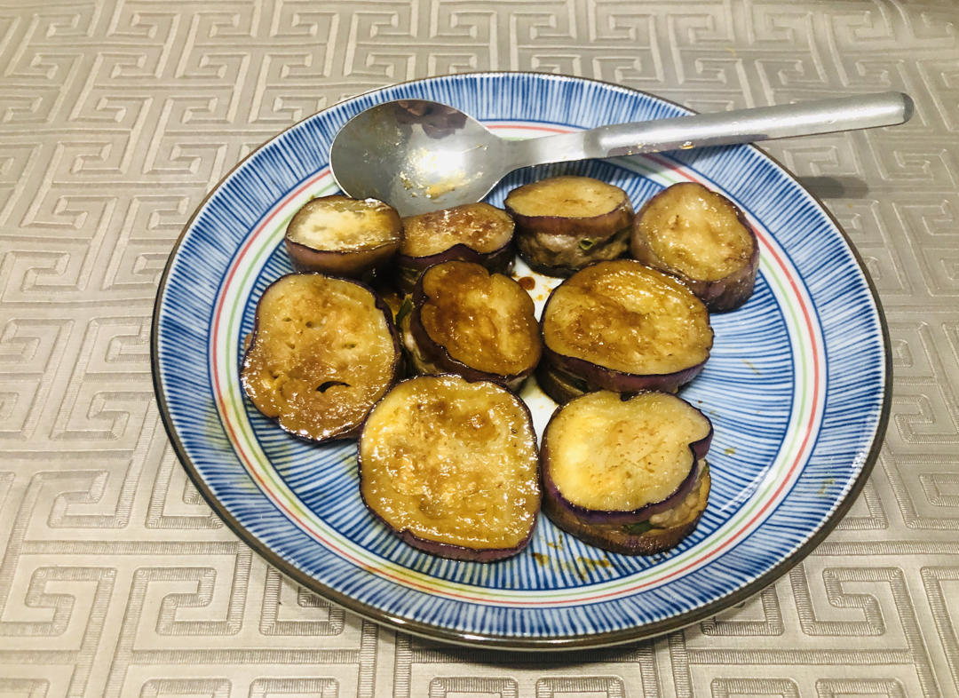 低脂鸡胸蒸茄盒