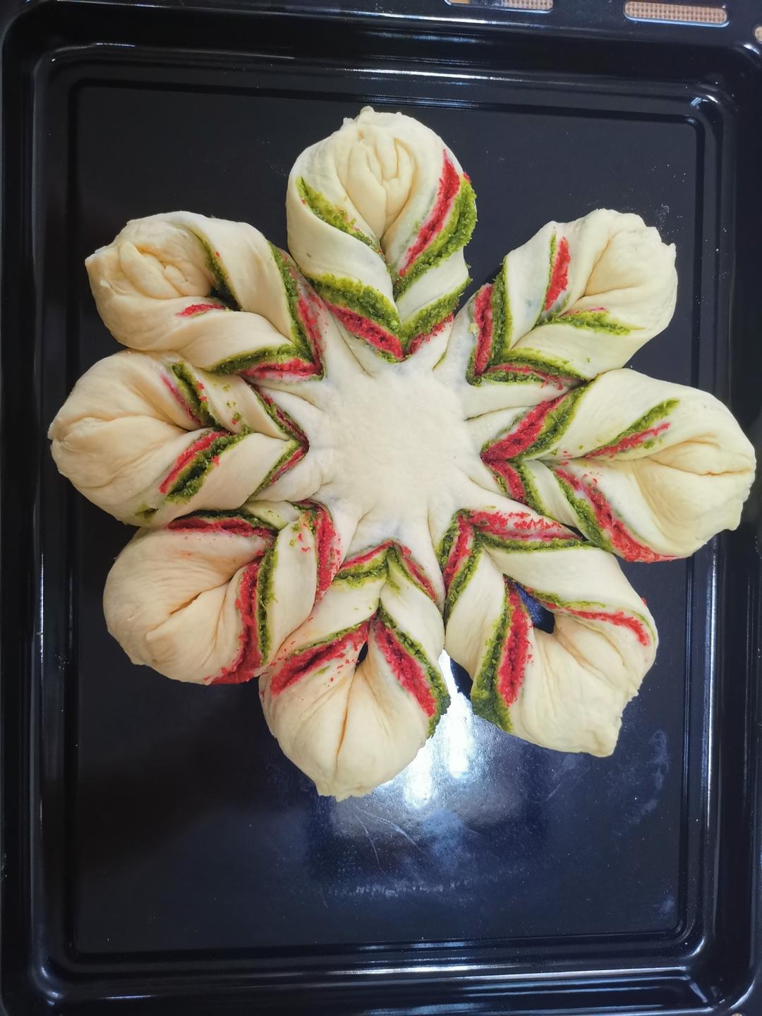 一次发酵，新手友好——超肥美的双色圣诞雪花面包