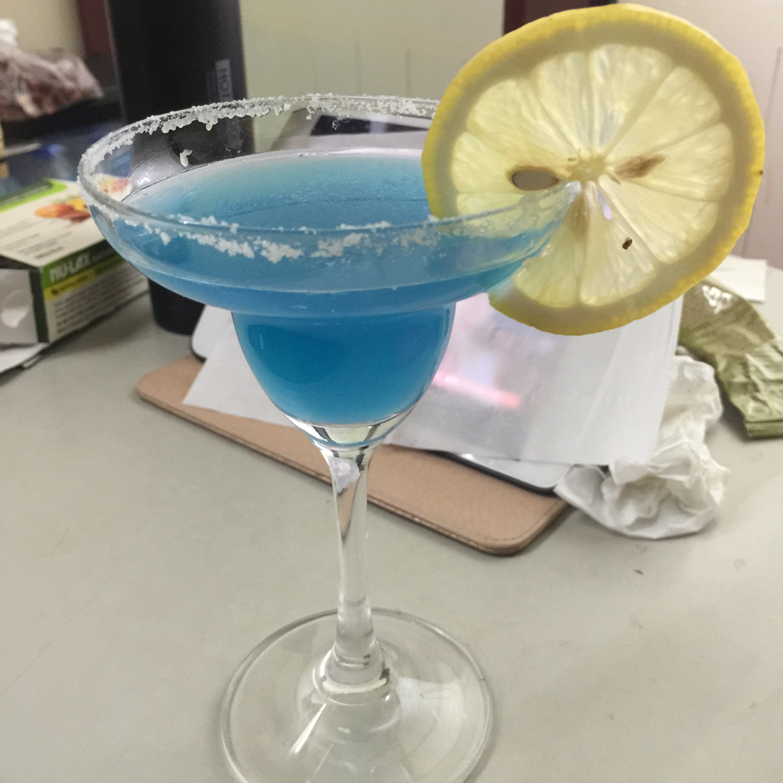 蓝色玛格丽特