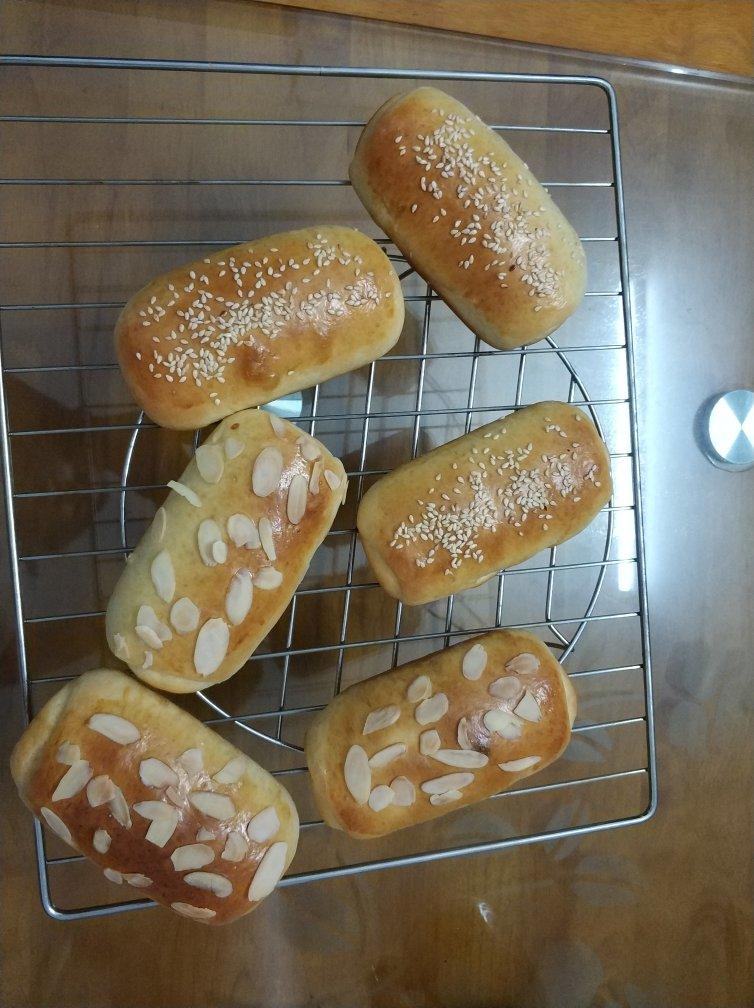 超好吃的肉松面包