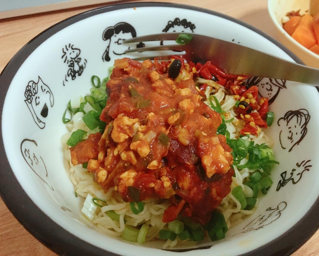最好吃的鸡胸销魂炒面【健康家常菜】