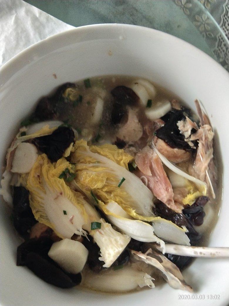 香菇春笋煲鸡汤