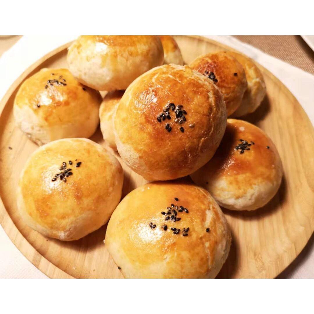 黄金肉松酥