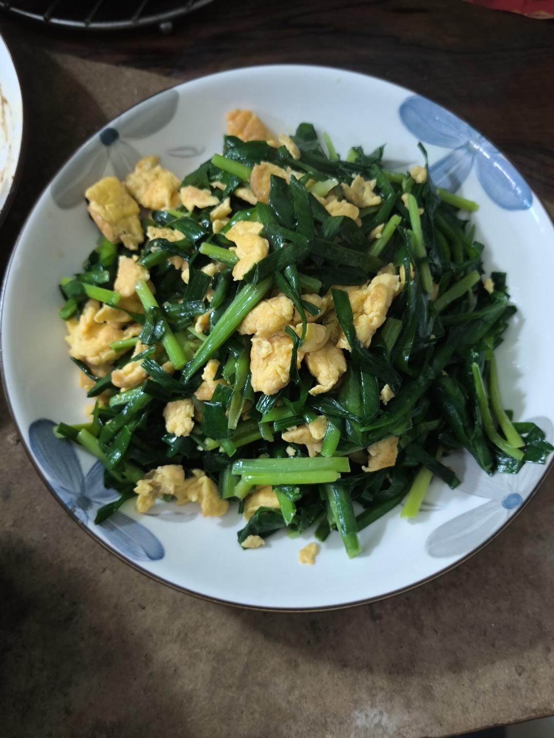 韭菜炒鸡蛋——三分钟快手下饭菜 掌握火候的秘诀