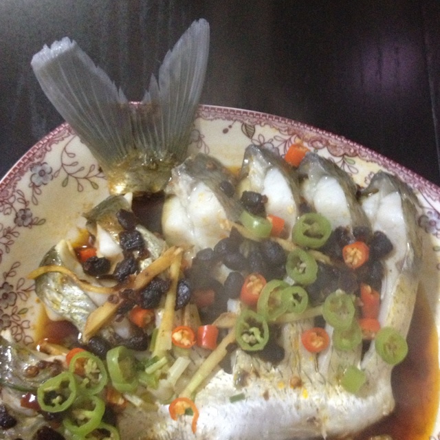 香辣豆豉蒸鱼