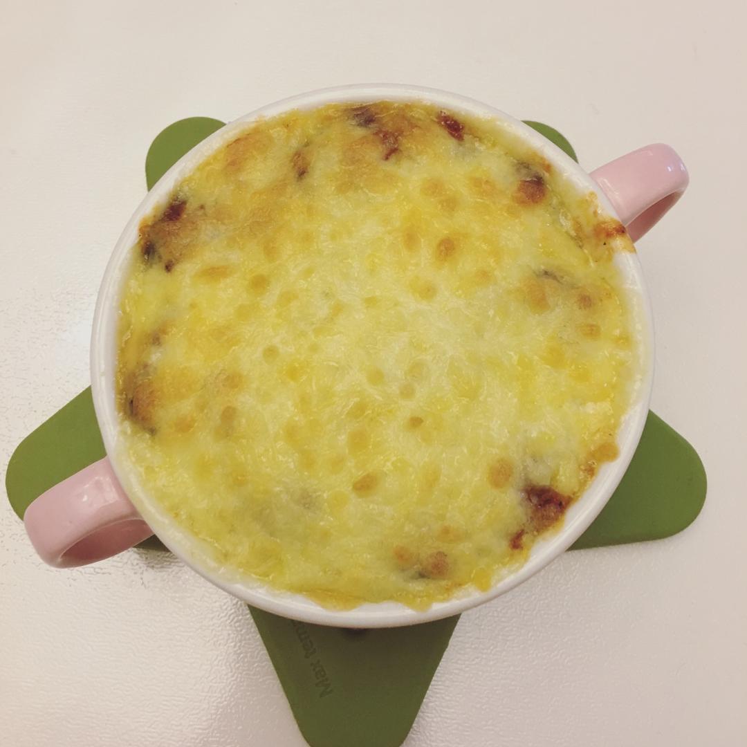蕃茄肉酱奶酪焗饭