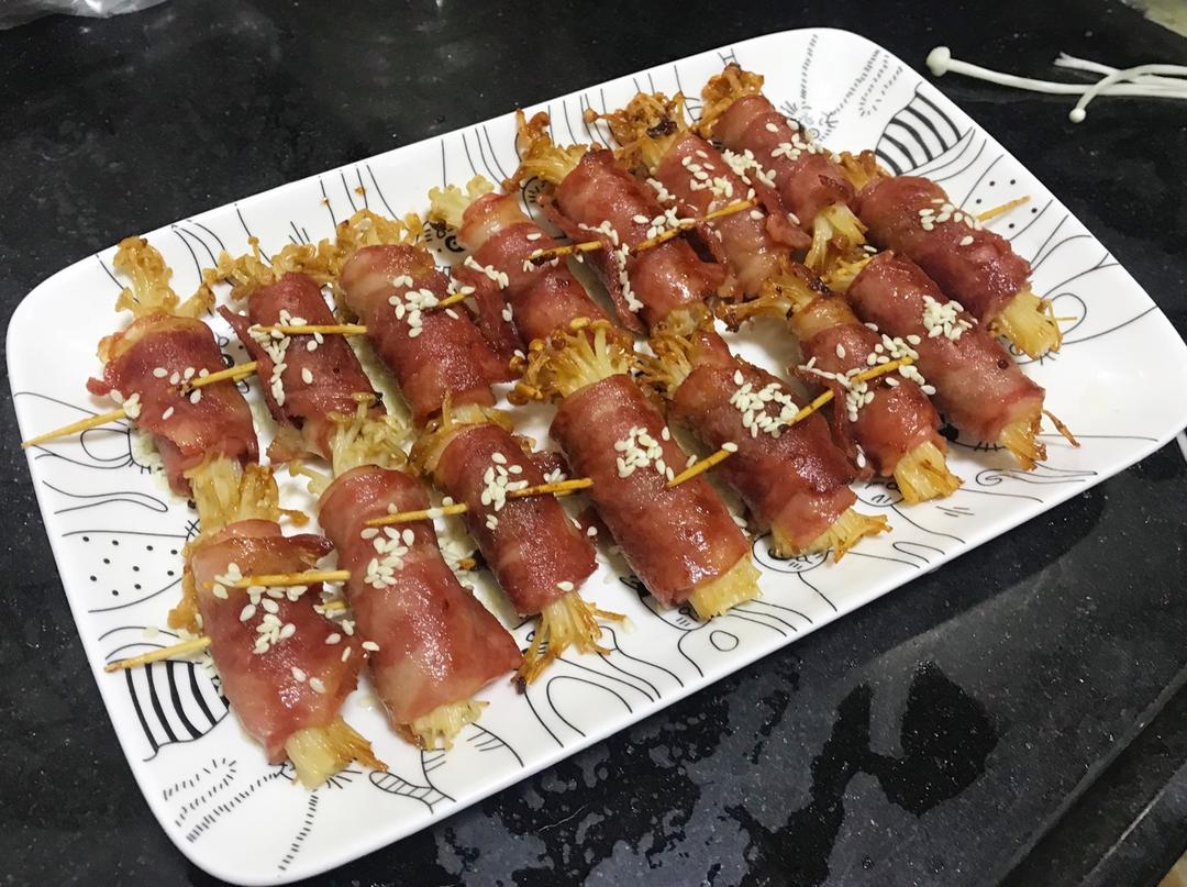 香煎培根金针菇卷