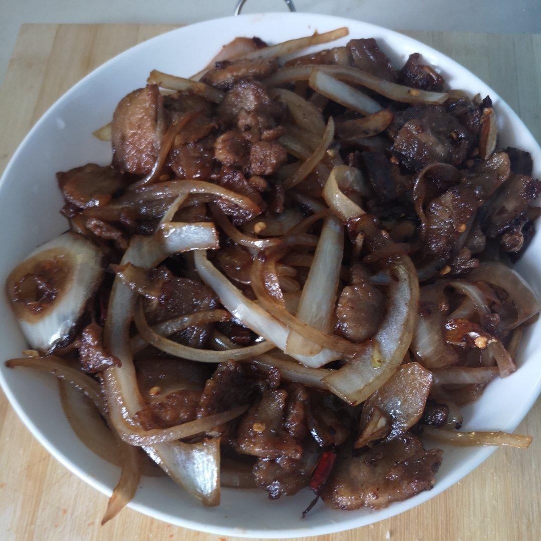 厨师长教你：“回锅肉”的正宗做法，先收藏