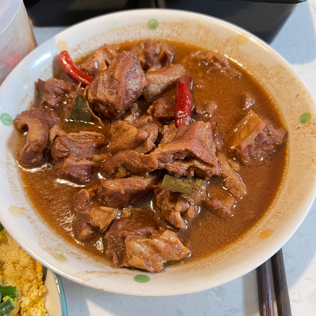 广式焖牛腩