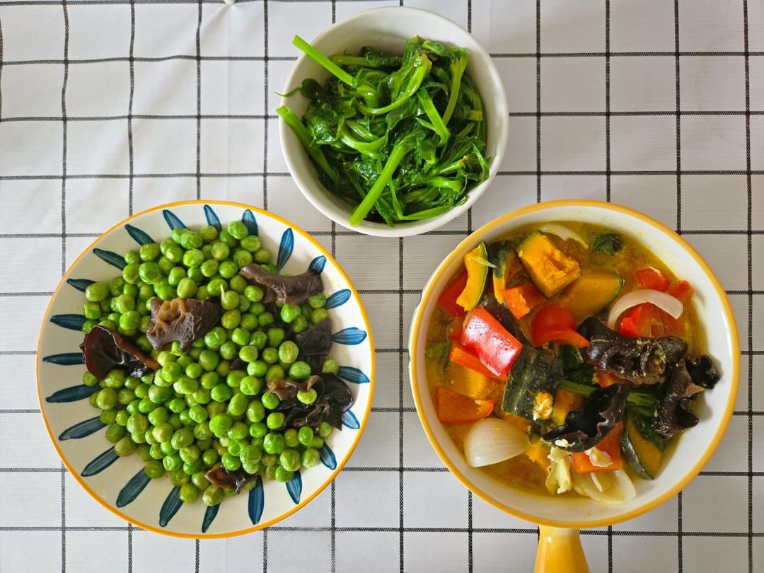 自带清甜超美味的素炒豌豆