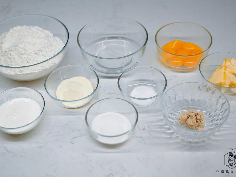 纯奶手撕吐司的做法 步骤1