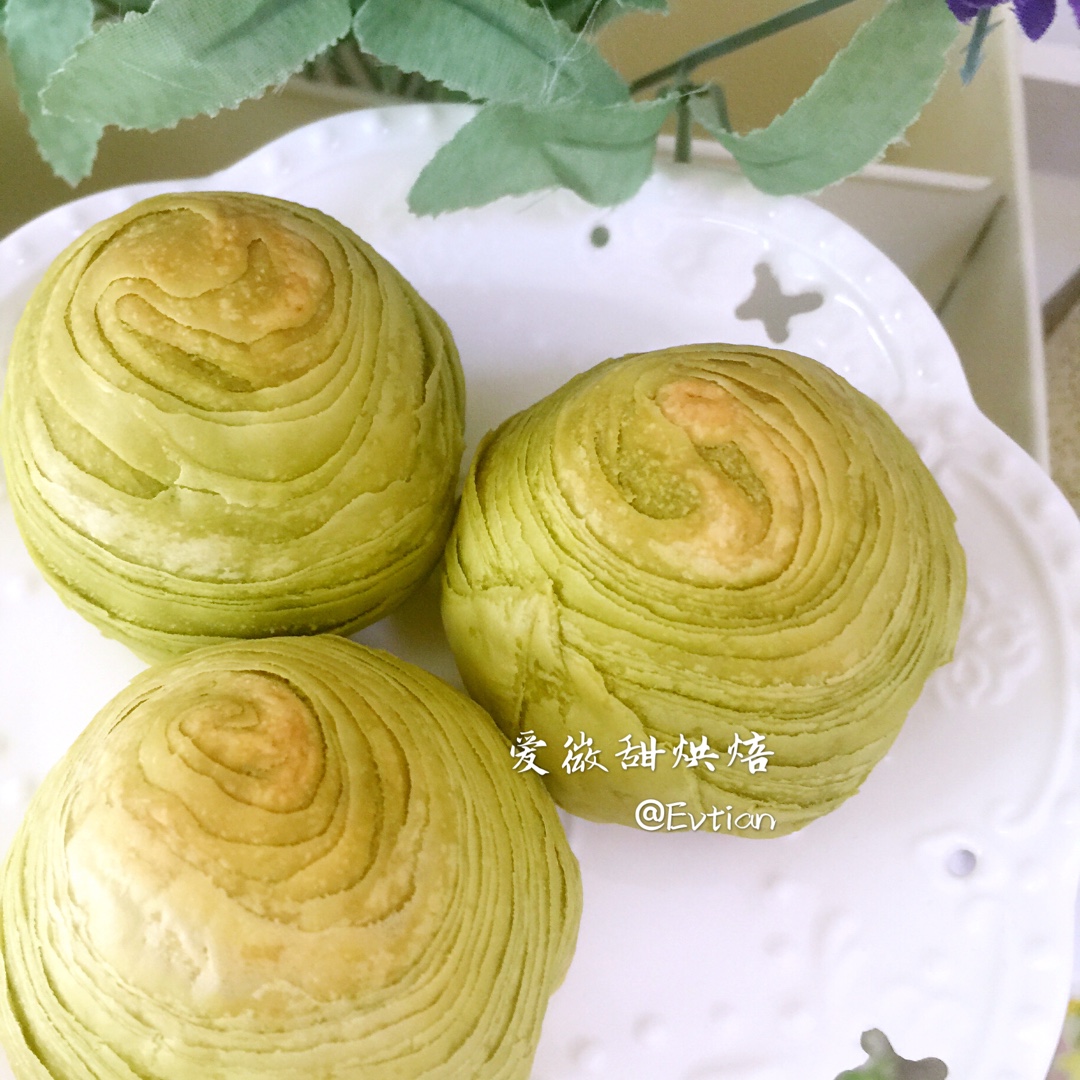 蛋黄酥~紫薯、抹茶、原味~花好月圆，中秋快乐~内附一次做六色蛋黄酥方法~