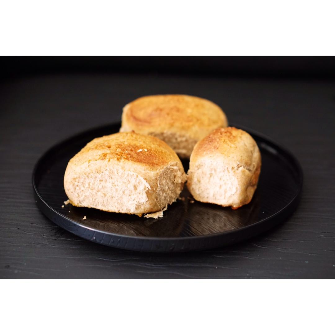 蜂蜜全麦早餐包丨健康·烘焙