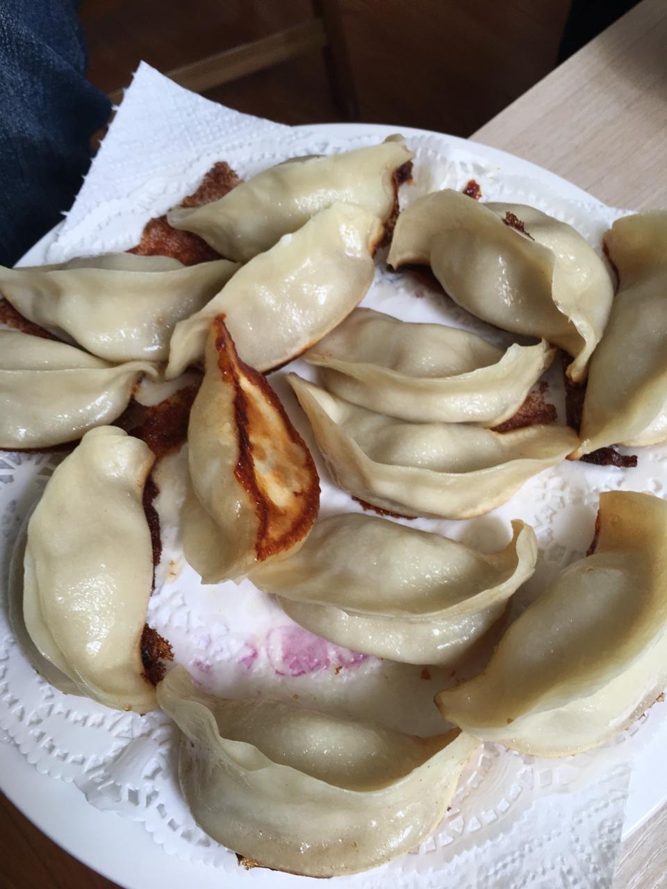 上海味道的鲜肉锅贴