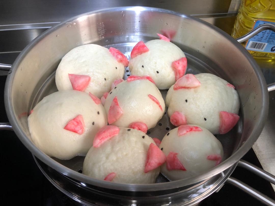 可爱的小猪豆沙包