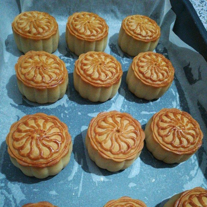 广式豆沙月饼（75克、50克、各种规格都有）