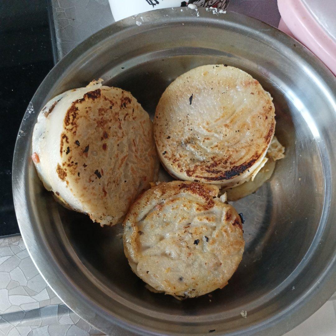 早餐霸王~沉甸甸鸡蛋汉堡