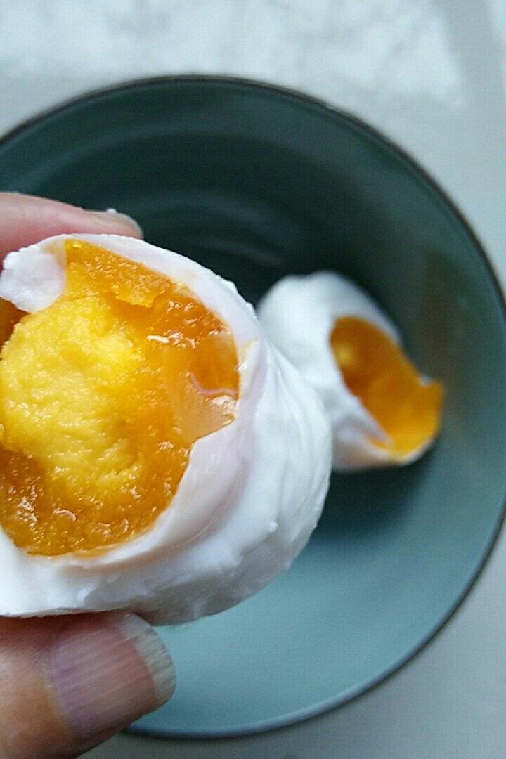 自制流油的咸鸭蛋