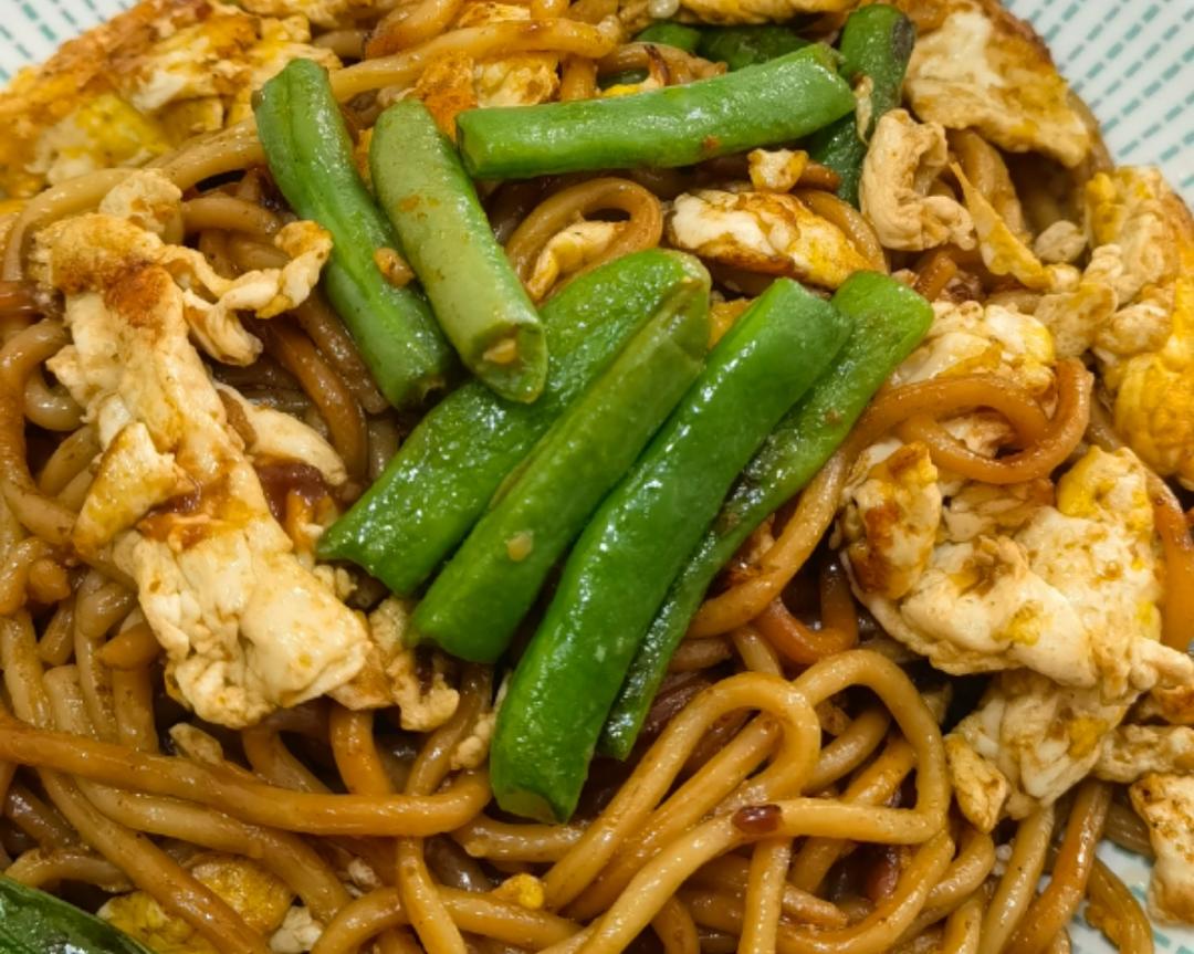 鸡蛋炒面