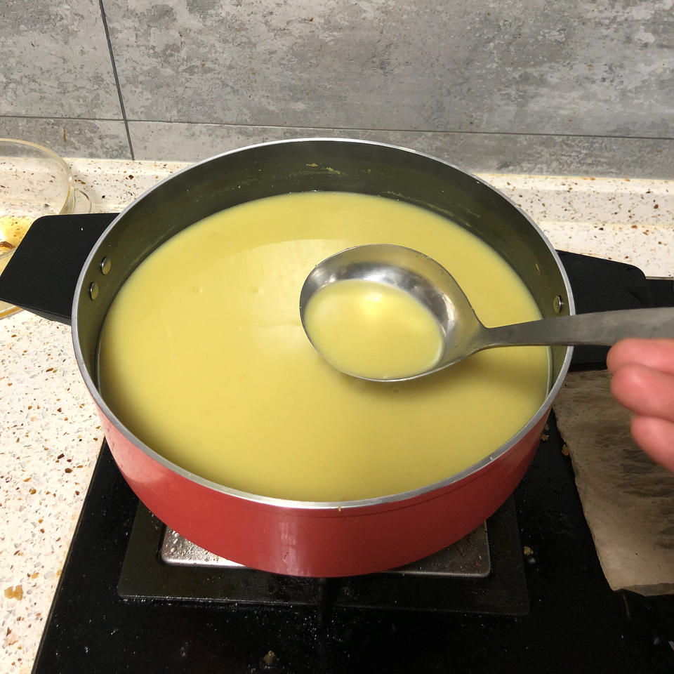 消除水肿 调暖体质的姜汁制作