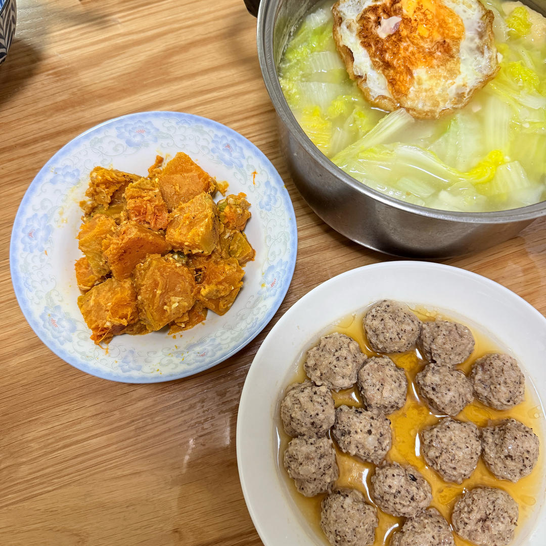 简单吃一顿，咸蛋黄南瓜(超简单)