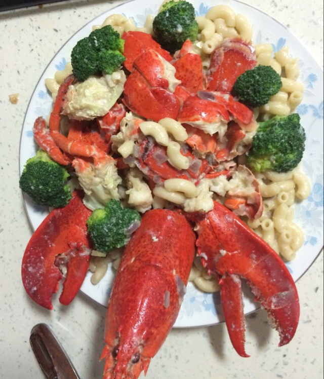 芝士焗龙虾（伊面铺底）