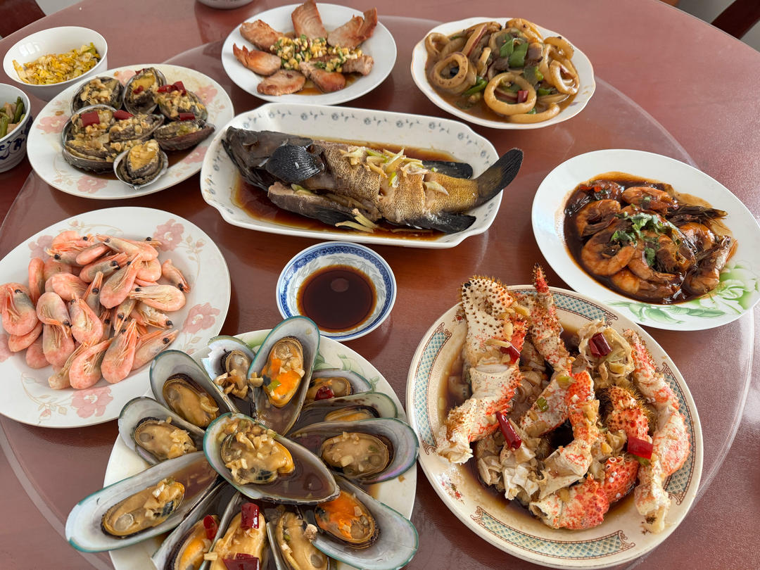 鲜蒸海鲜拼盘｜聚餐撑场面