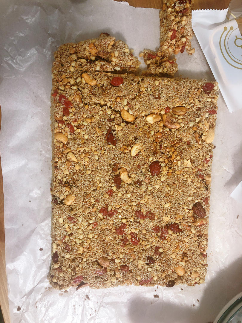 枸杞核桃花生黑芝麻片