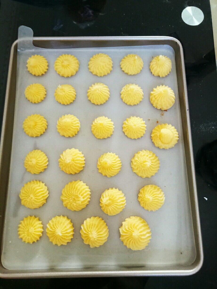 多种口味曲奇（香草、巧克力、抹茶）