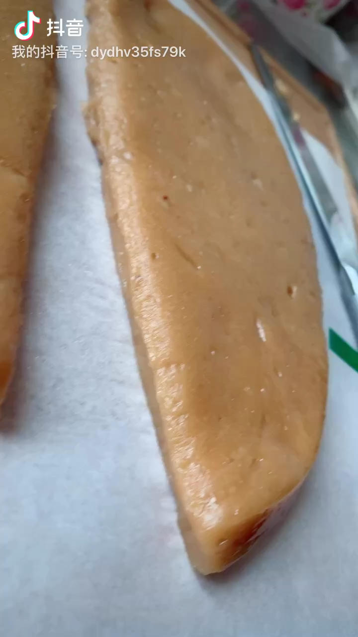 松仁枣泥拉糕